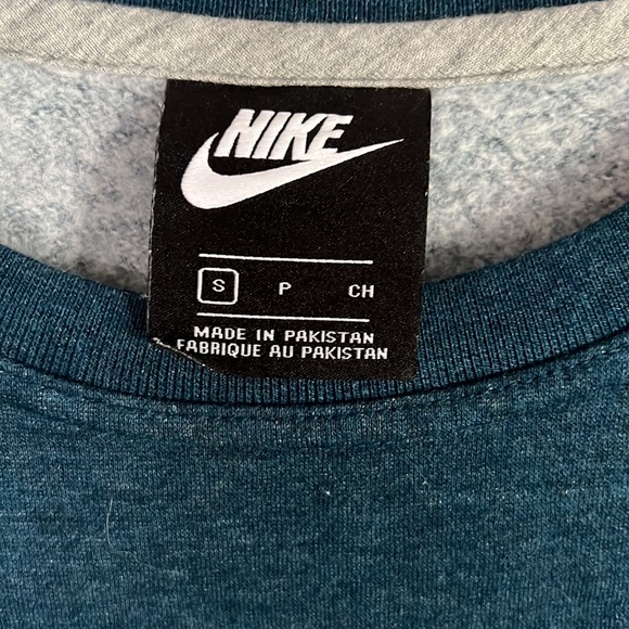 Nike blue long sleeve sweatshirt - Picture 3 of 4